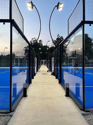 Racket Social Club - Willowbrook